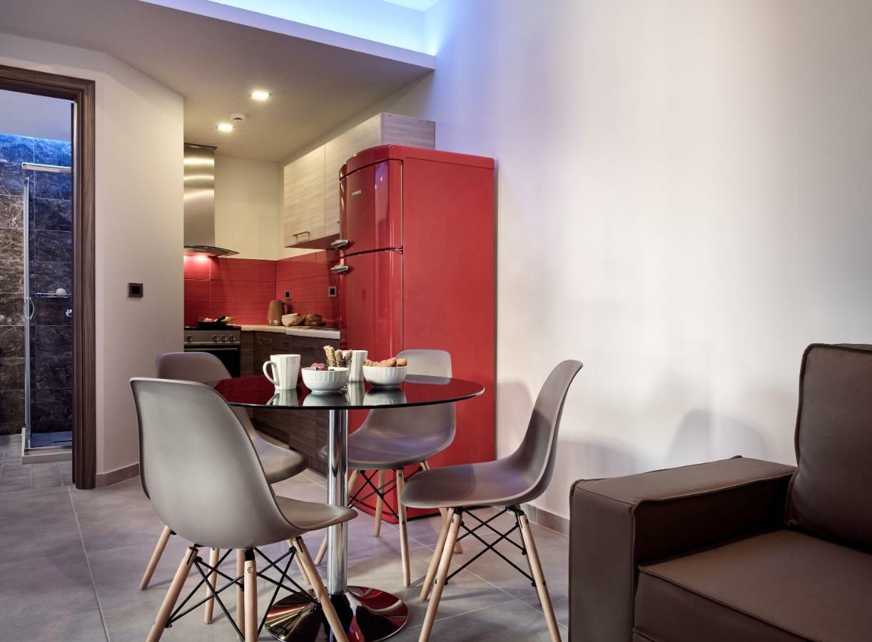 Savvas Luxury Suites Laganas Exterior photo